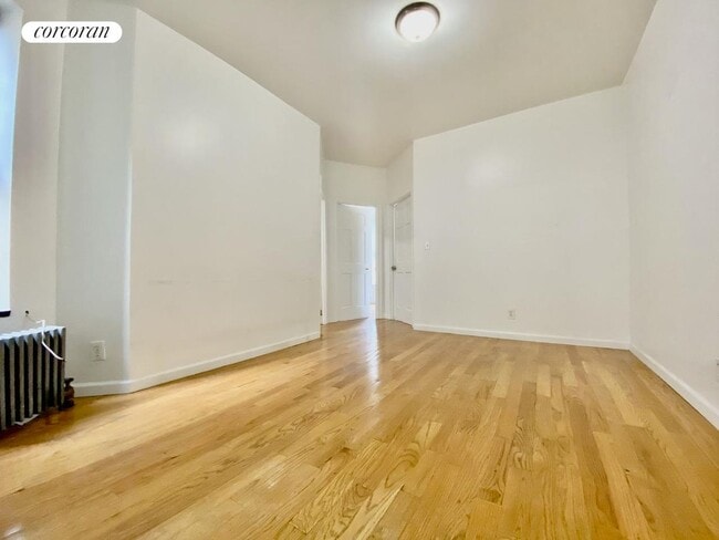 Building Photo - 508 W 136th St