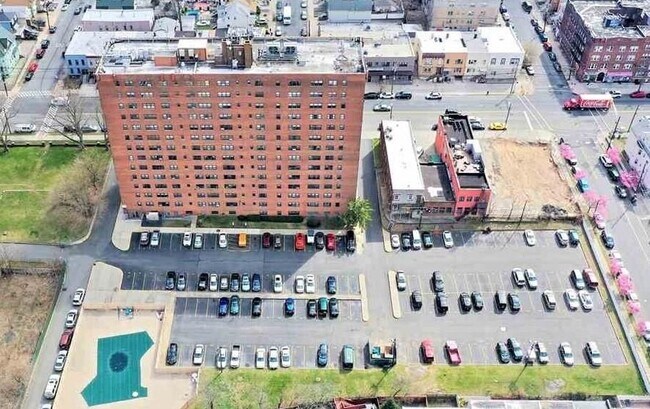 Building Photo - 1225 John F. Kennedy Blvd
