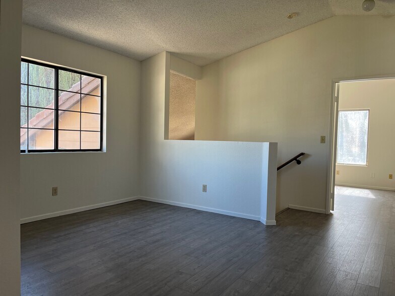 Loft leading to Master BR - 27055 Rainbow Creek Dr