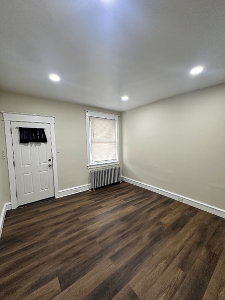 Building Photo - 6624 Jackson St