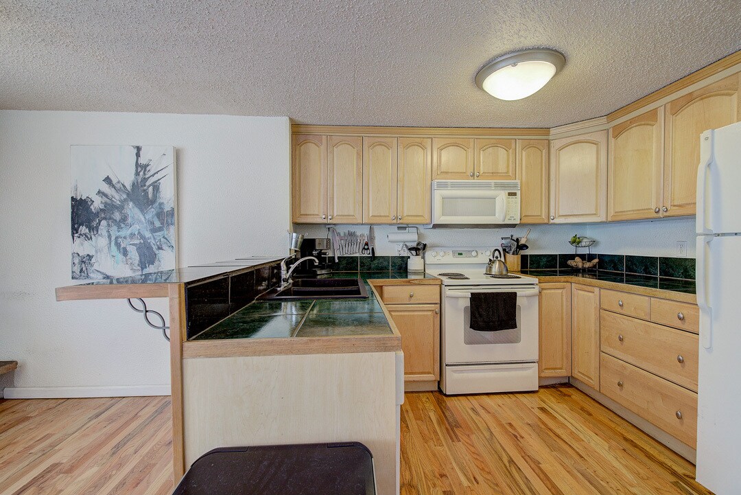 Building Photo - 155 S Pennsylvania St