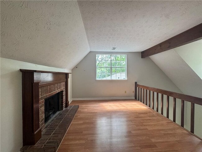 Building Photo - 2215 Laurel Mill Way
