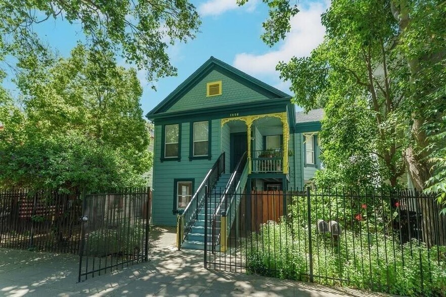 Building Photo - 1226 E St