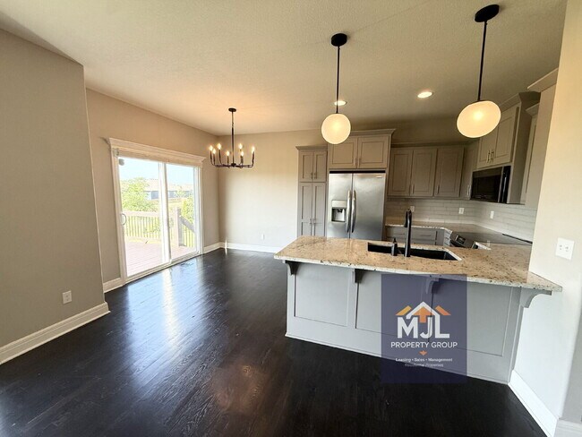 Building Photo - Beautiful 4 Bedroom/ 3.5 Bath Home In Belton!