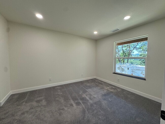 Building Photo - New Construction 4 Bedroom Home with Views