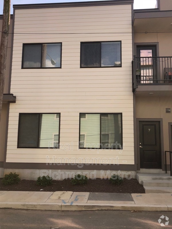 Building Photo - 1300 McDonough St