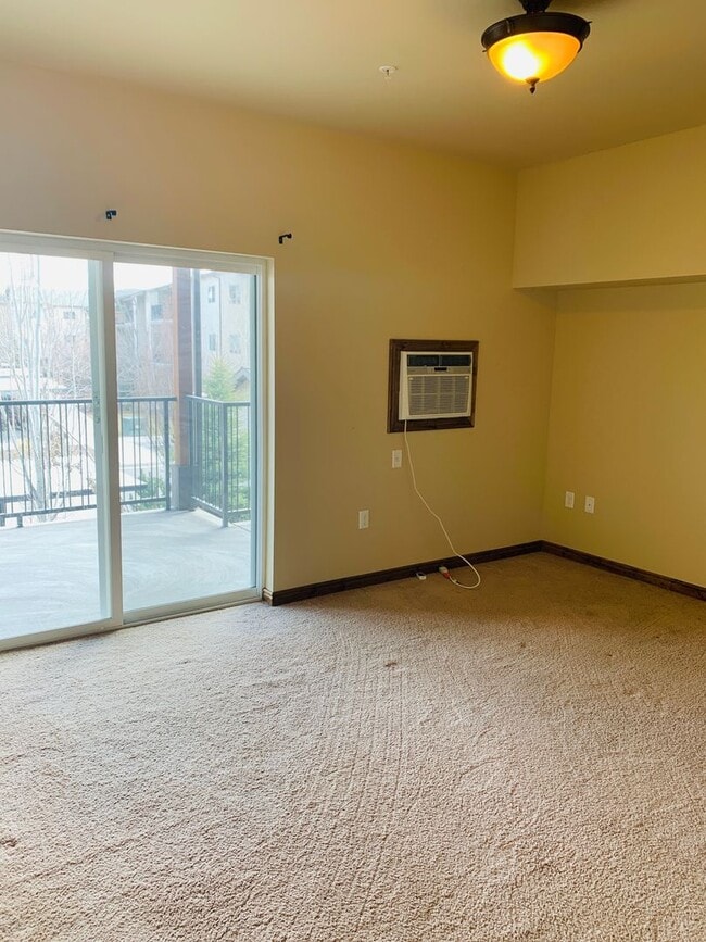 Building Photo - Everything you need. All right here. 2 bed...
