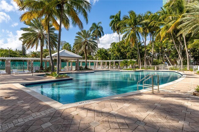 Building Photo - 770 NE 69th St