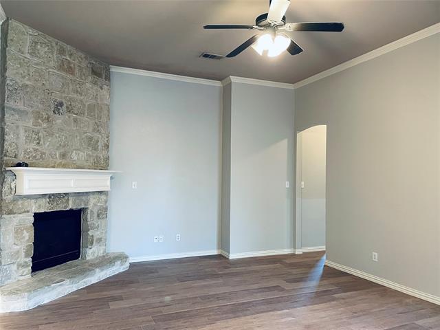 Building Photo - 2621 Cedar Falls Dr