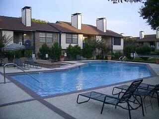 Building Photo - 4748 Old Bent Tree Ln