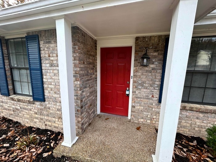 Building Photo - 1816 Winding Way Dr