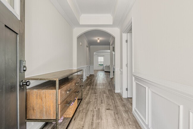 Building Photo - 16848 White Daisy Loop