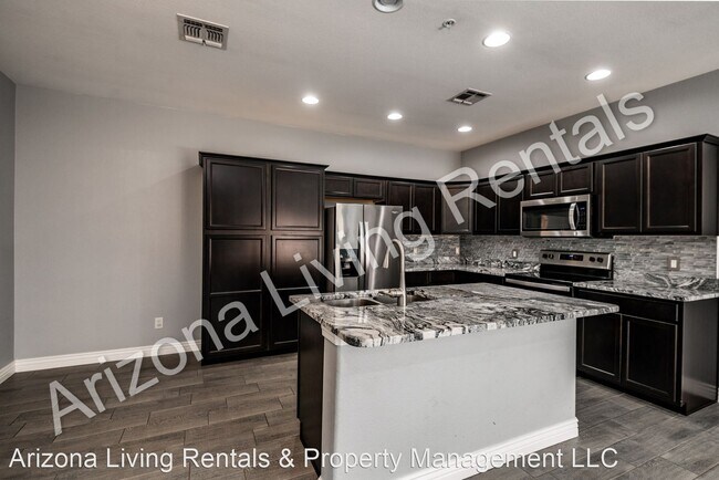 Building Photo - 3 br, 2 bath House - 733 Pala Mesa Drive