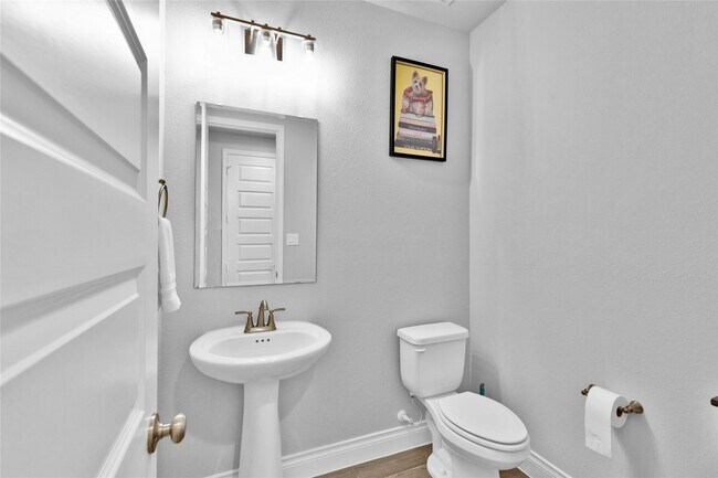 Building Photo - 28907 Ridge Valley Ct