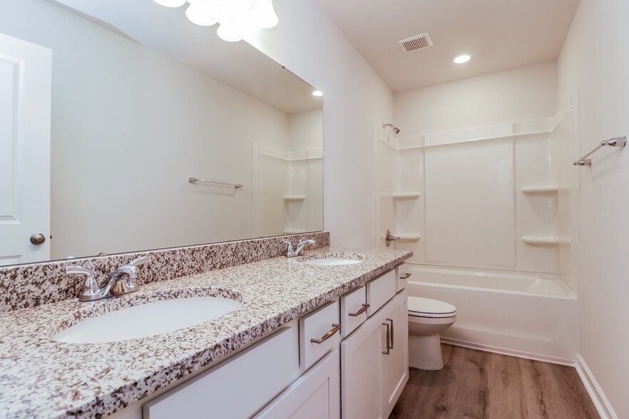 Building Photo - 20 Wilkins Rd