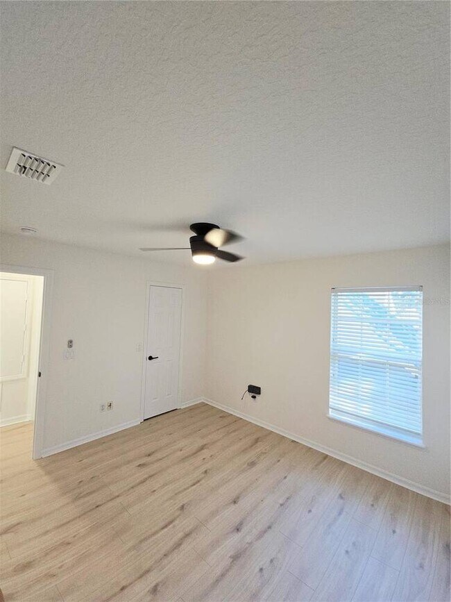 Building Photo - 1106 Rush Ct