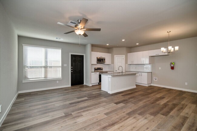 Building Photo - GORGEOUS 2 BEDROOM FOUR PLEX LOCATED IN MIDLOTHIAN ISD!