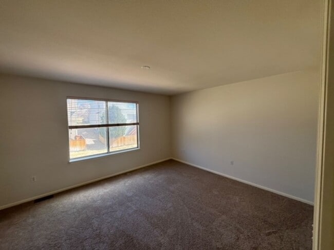 Building Photo - Beautifully Updated 3bd/2.5ba Home in Littleton