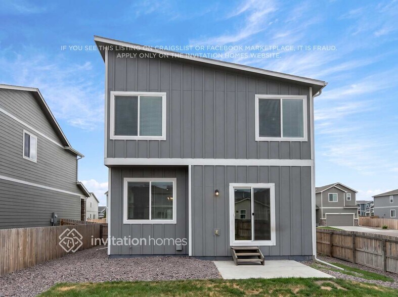 Building Photo - 6190 Bobolink Trl