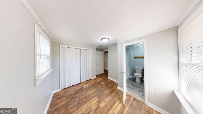 Building Photo - 1092 W Adrian Cir SW