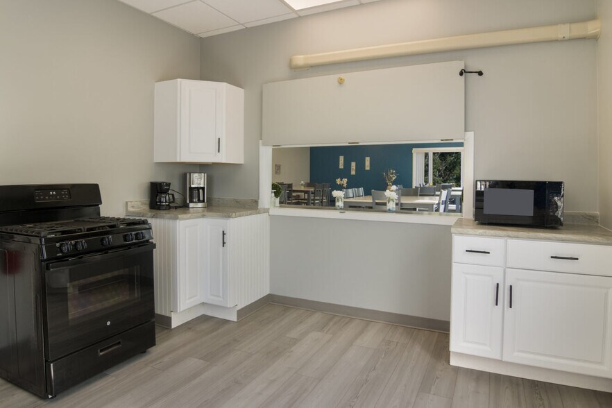 Building Photo - 867 Orchid Trail