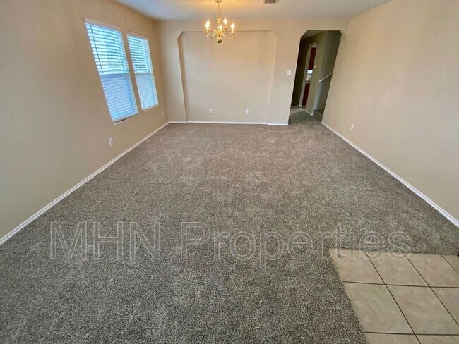 Building Photo - 5923 Trent Ranch