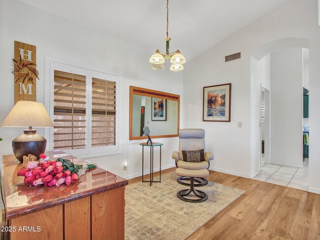 Building Photo - 9343 W Escuda Dr