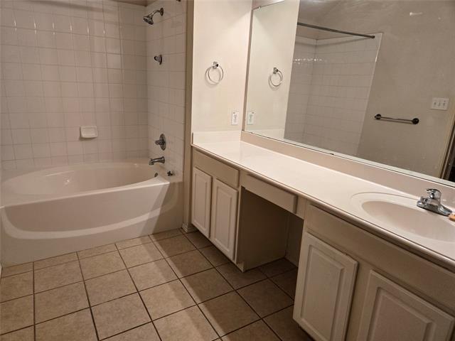 Building Photo - 606 Zollman Ct