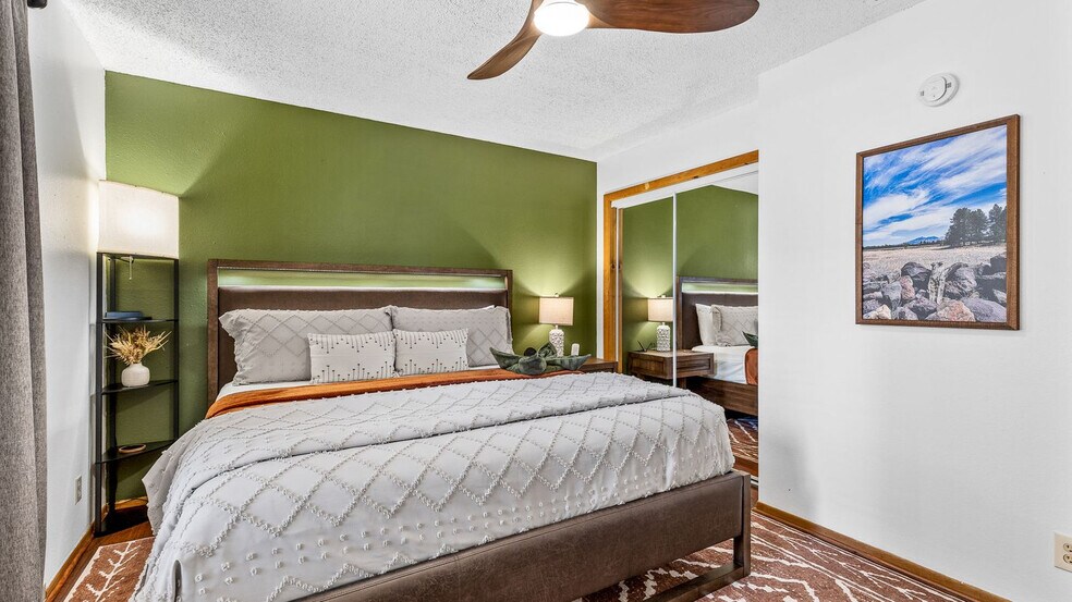 Building Photo - 210 Kiowa