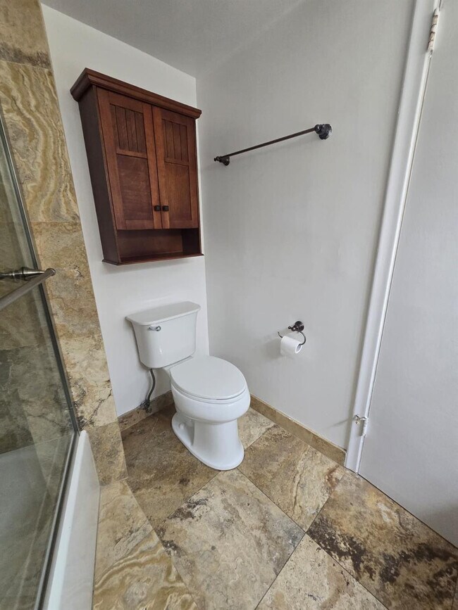 Building Photo - 4121 Stirling Rd