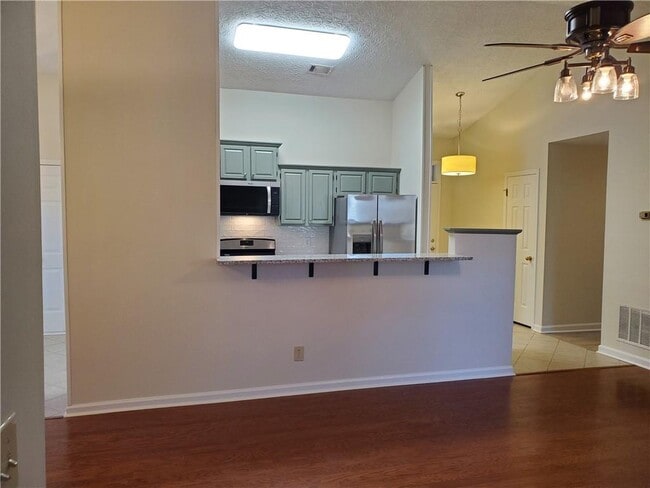 Building Photo - 3113 Waterford Ct