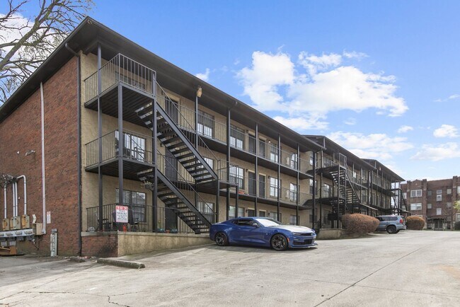 Interior Photo - South Hill