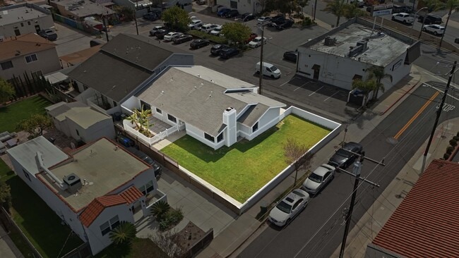 Building Photo - 24420 Alliene Ave