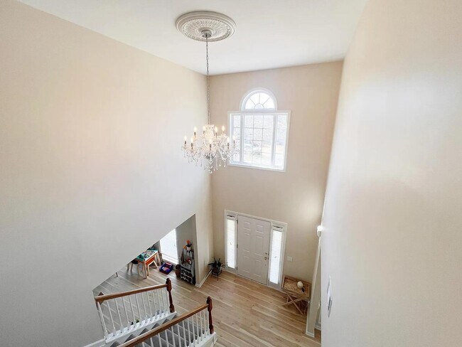 Building Photo - 514 Adeline Ct
