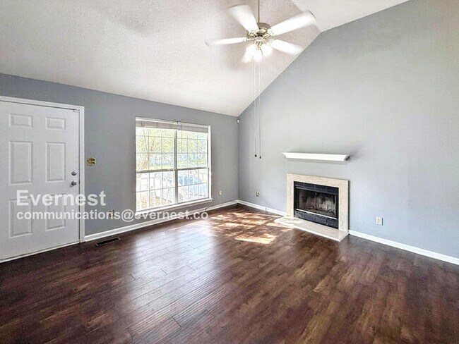 Building Photo - 6927 Brittany Ln