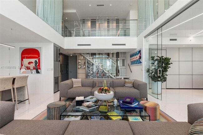 Building Photo - 1040 Biscayne Blvd