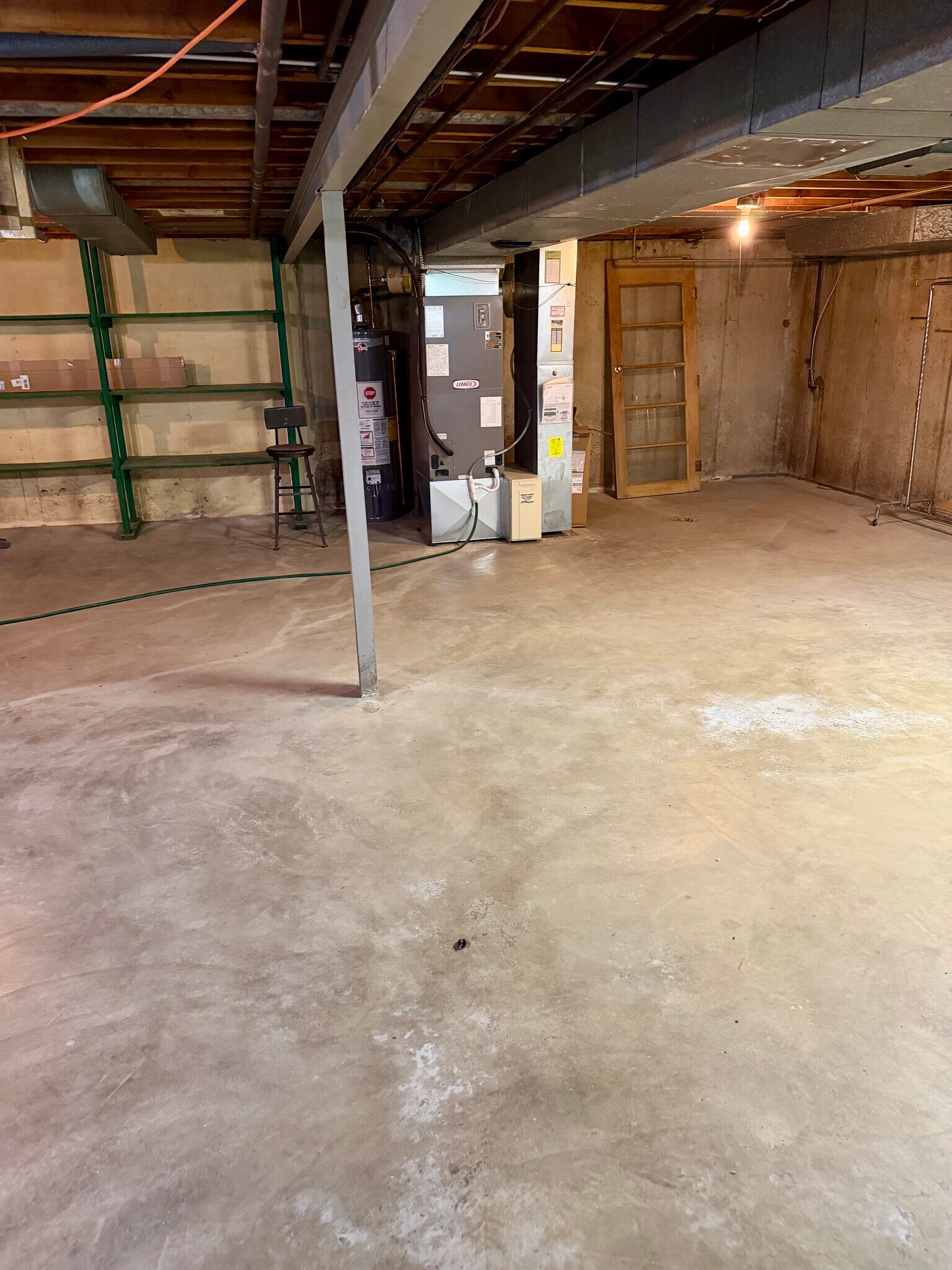 Building Photo - 715 Kirkshire Dr