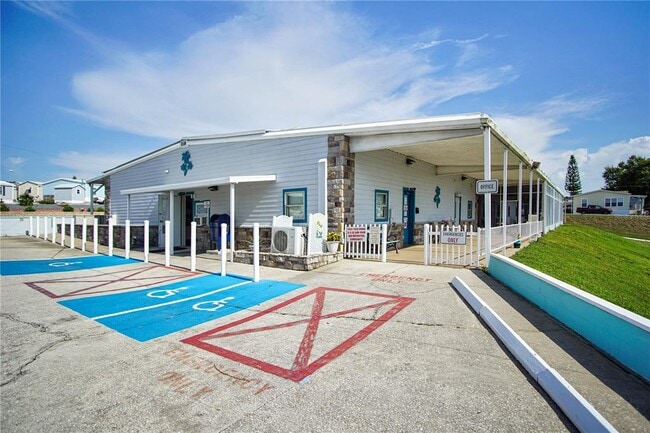 Building Photo - 251 Patterson Rd