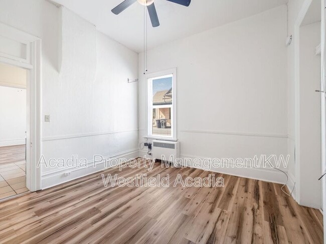 Building Photo - 256 N 500 W