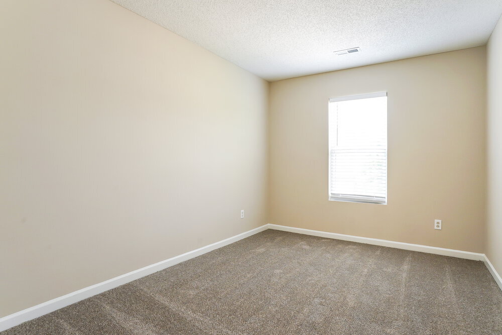 Building Photo - 70 Brookhaven Dr