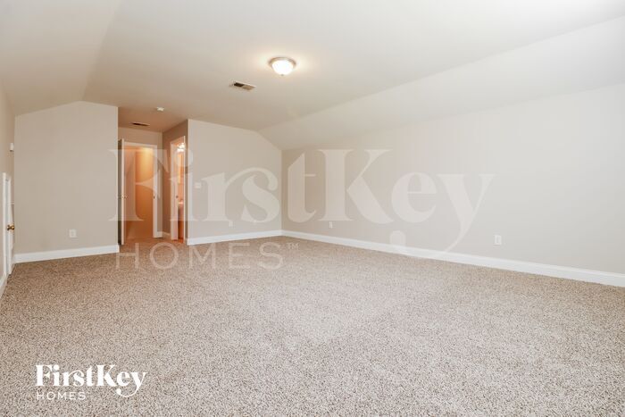 Building Photo - 108 Hidden Forest Ct