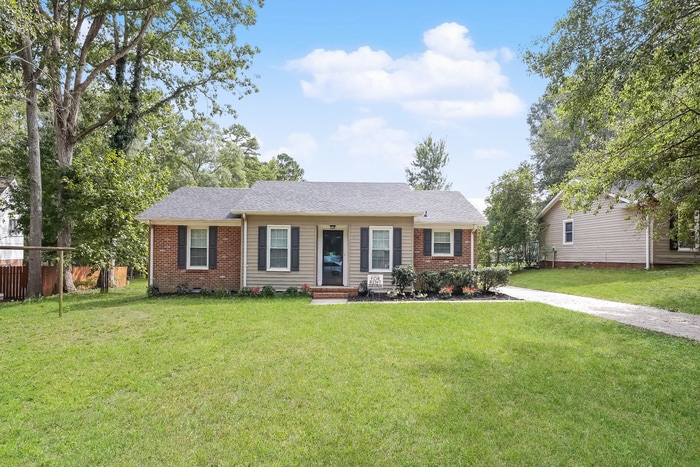Primary Photo - 118 Newgate Dr