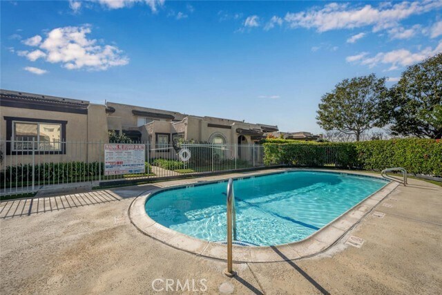 Building Photo - 5764 Laguna Way