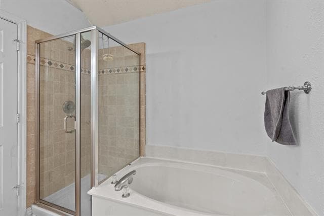 Building Photo - 1446 Creekview Dr