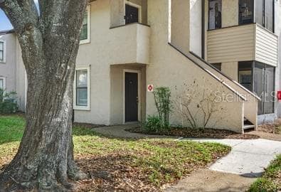 Building Photo - 2929 Antique Oaks Cir