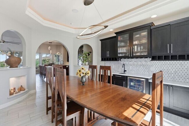 Building Photo - 5405 N Houghton Rd