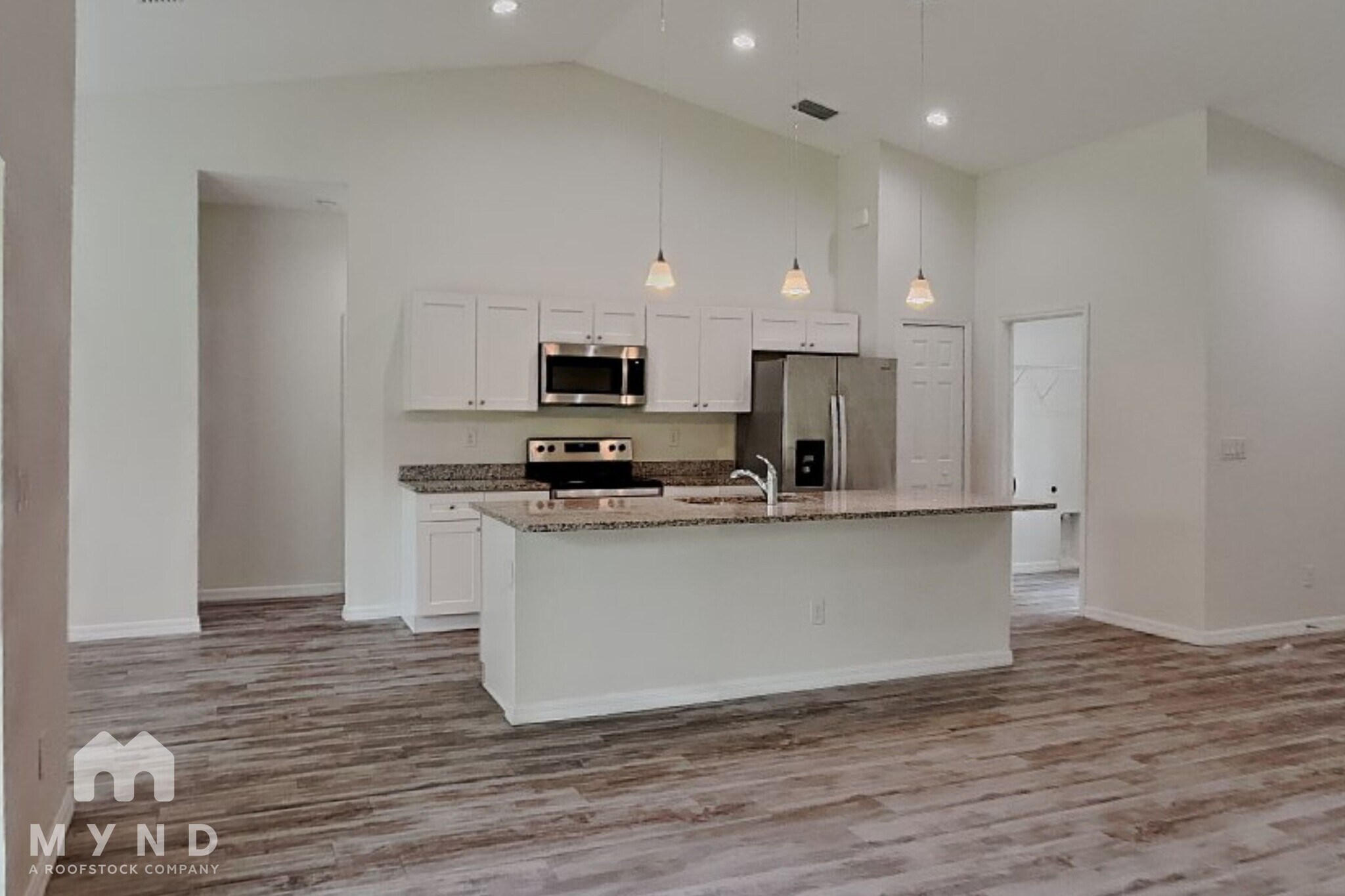 Building Photo - 7356 S Cameo Cir