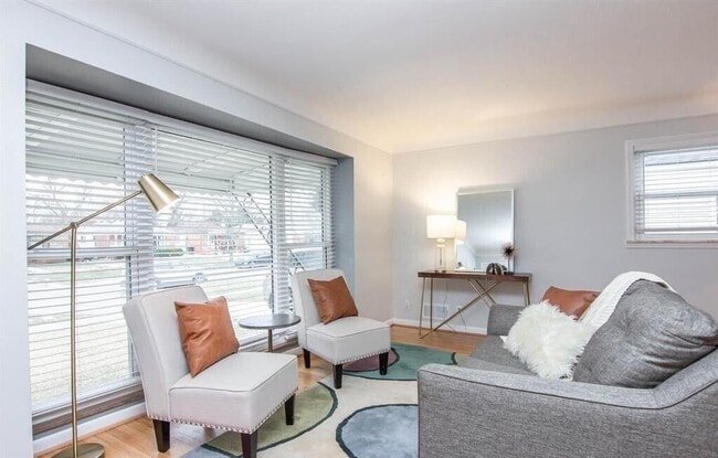 Building Photo - 14030 Elgin St