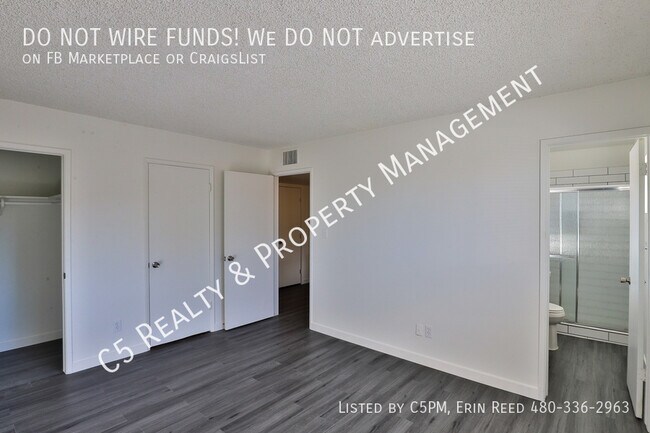 Building Photo - 3929 W El Caminito Dr
