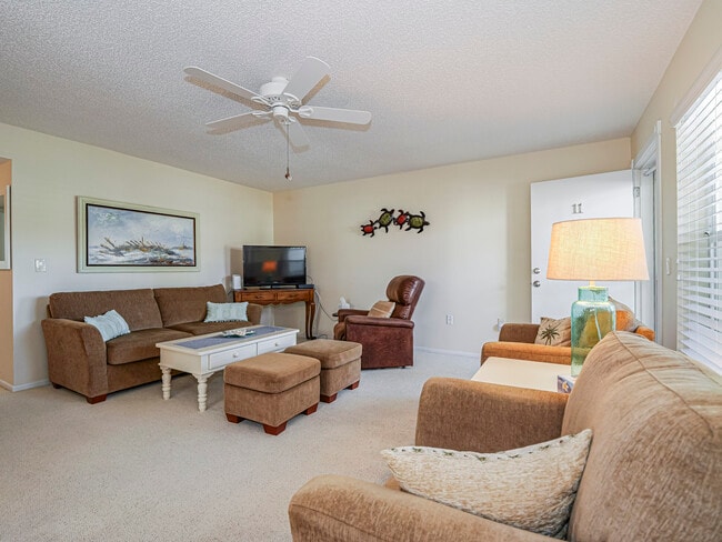 Building Photo - 5400 Jimmy Buffett Mem Hwy